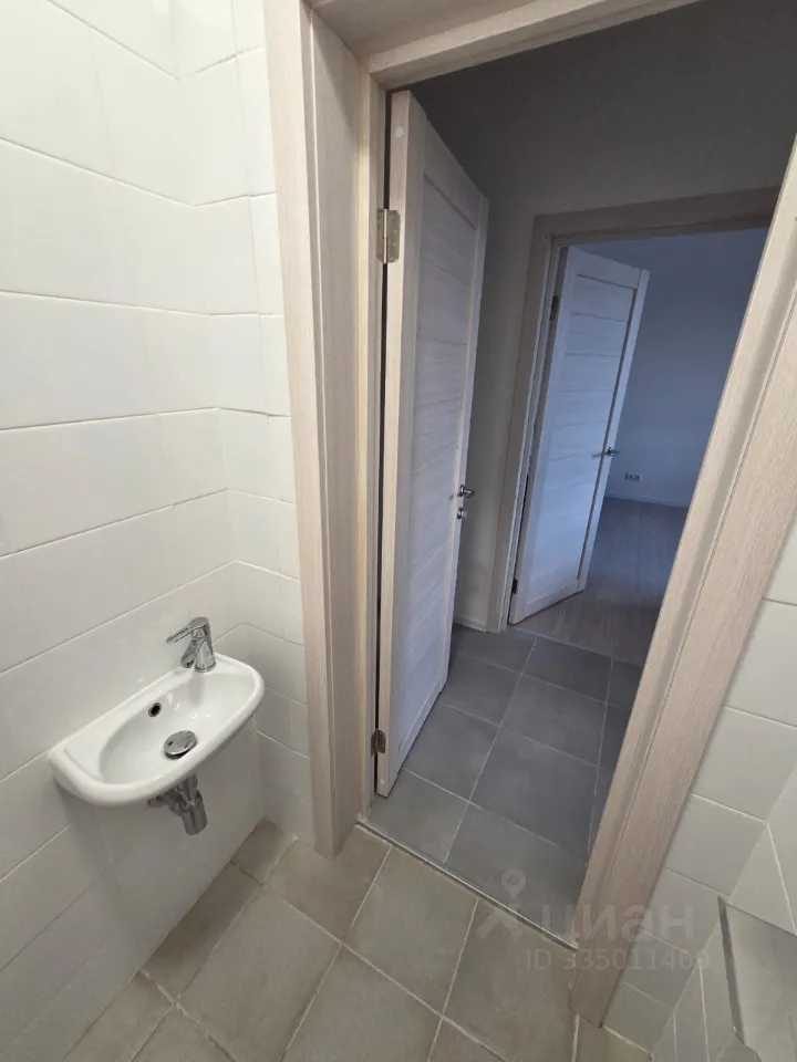 2-комнатная квартира, 56 м² — фотография 3