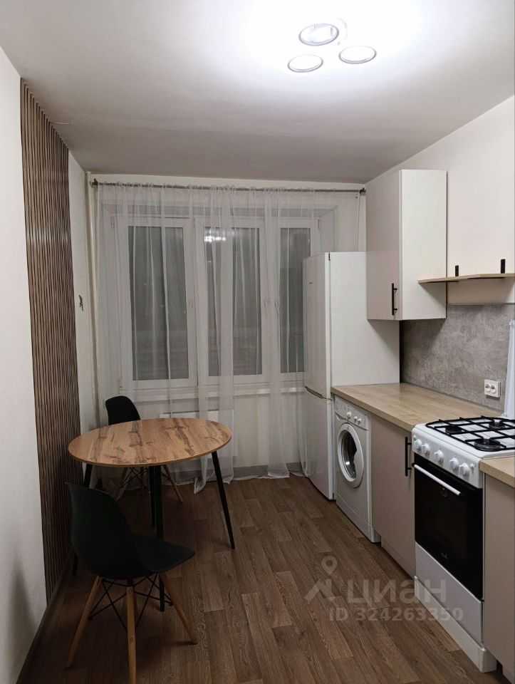 1-комнатная квартира, 42 м² — фотография 2