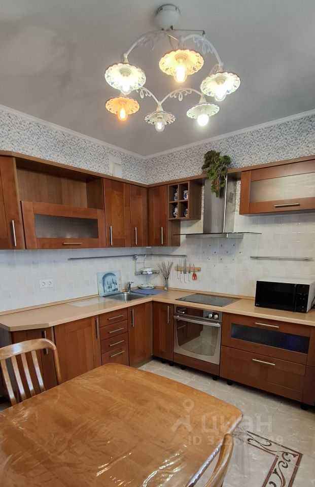 3-комнатная квартира, 90 м² — фотография 2