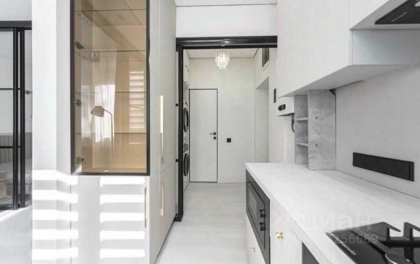 1-комнатная квартира, 32,4 м² — фотография 2