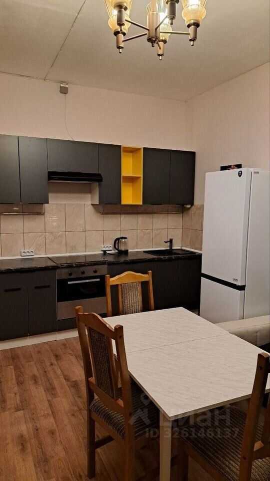 3-комнатная квартира, 100 м²