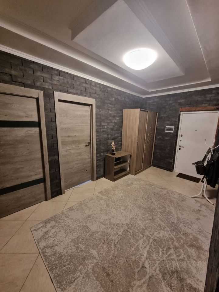 2-комнатная квартира, 62 м² — фотография 2