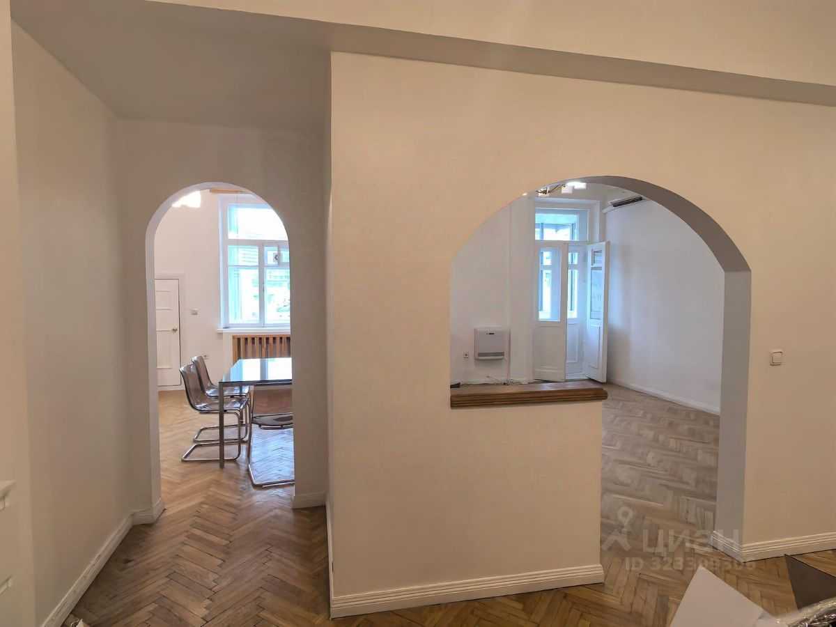 2-комнатная квартира, 86,5 м² — фотография 2