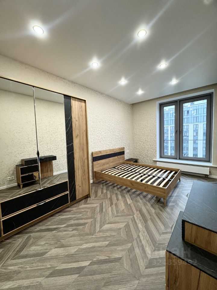 2-комнатная квартира, 63 м² — фотография 3