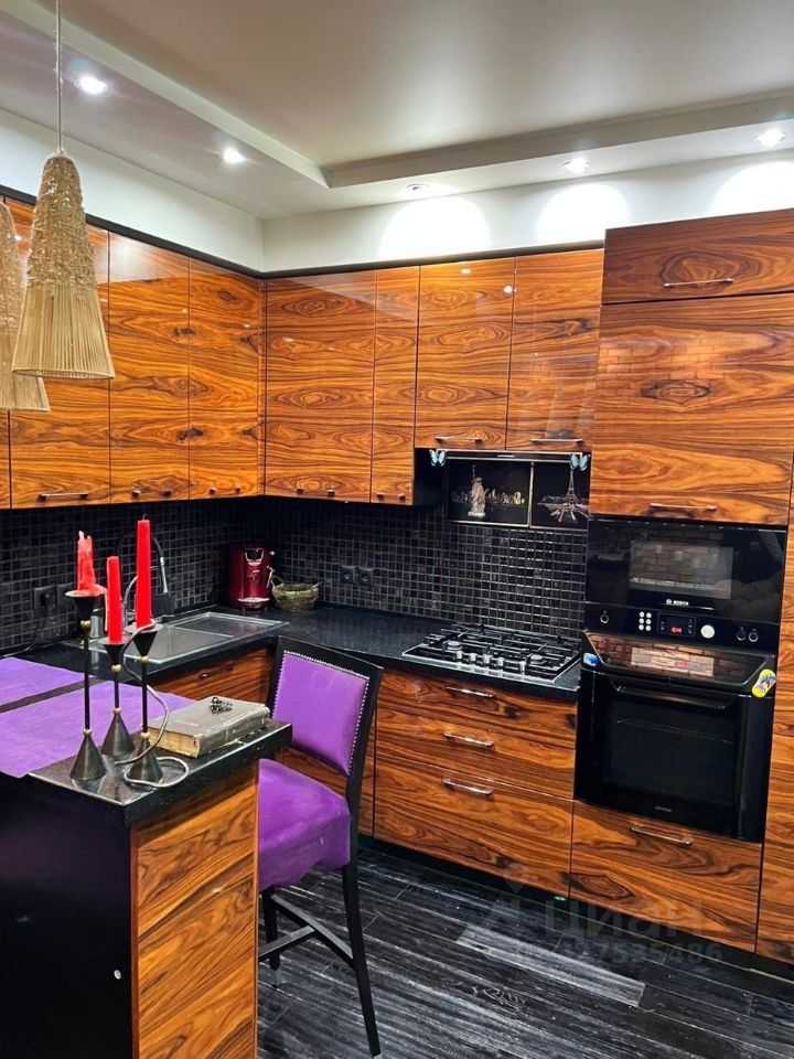 2-комнатная квартира, 70 м² — фотография 3