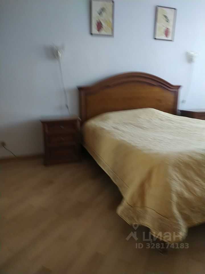 4-комнатная квартира, 90 м² — фотография 2