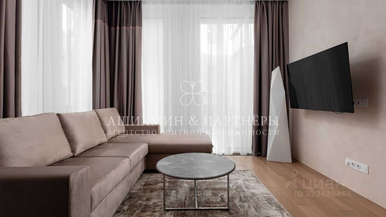 2-комнатная квартира, 52,6 м² — фотография 2