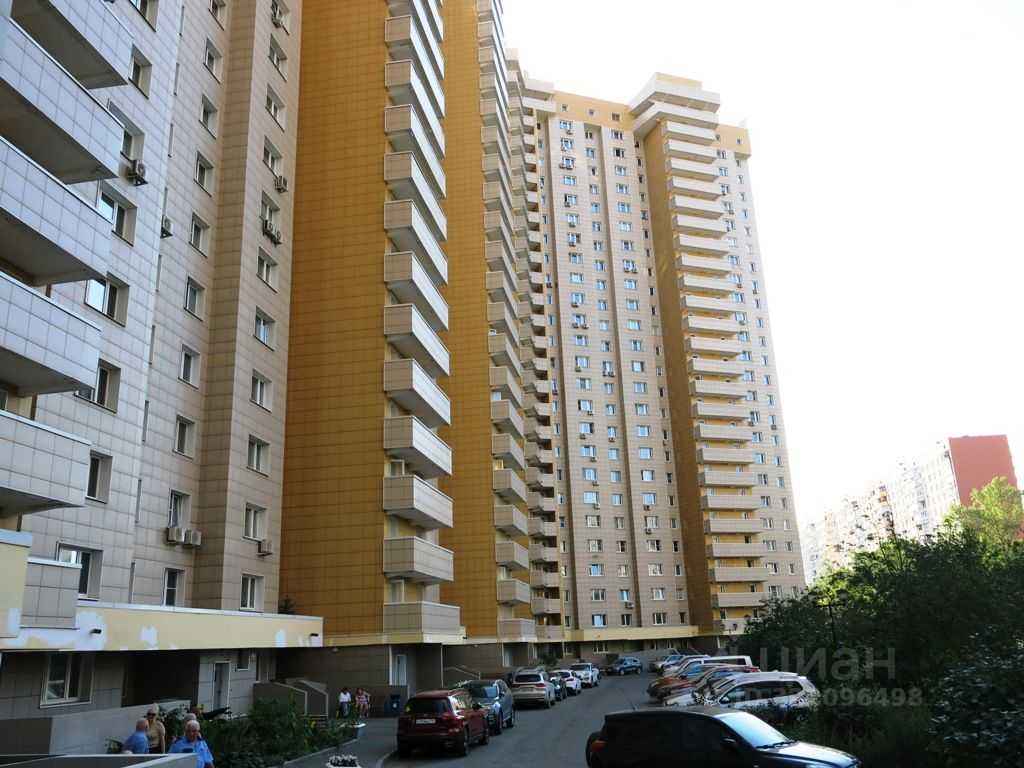 2-комнатная квартира, 55 м² — фотография 2
