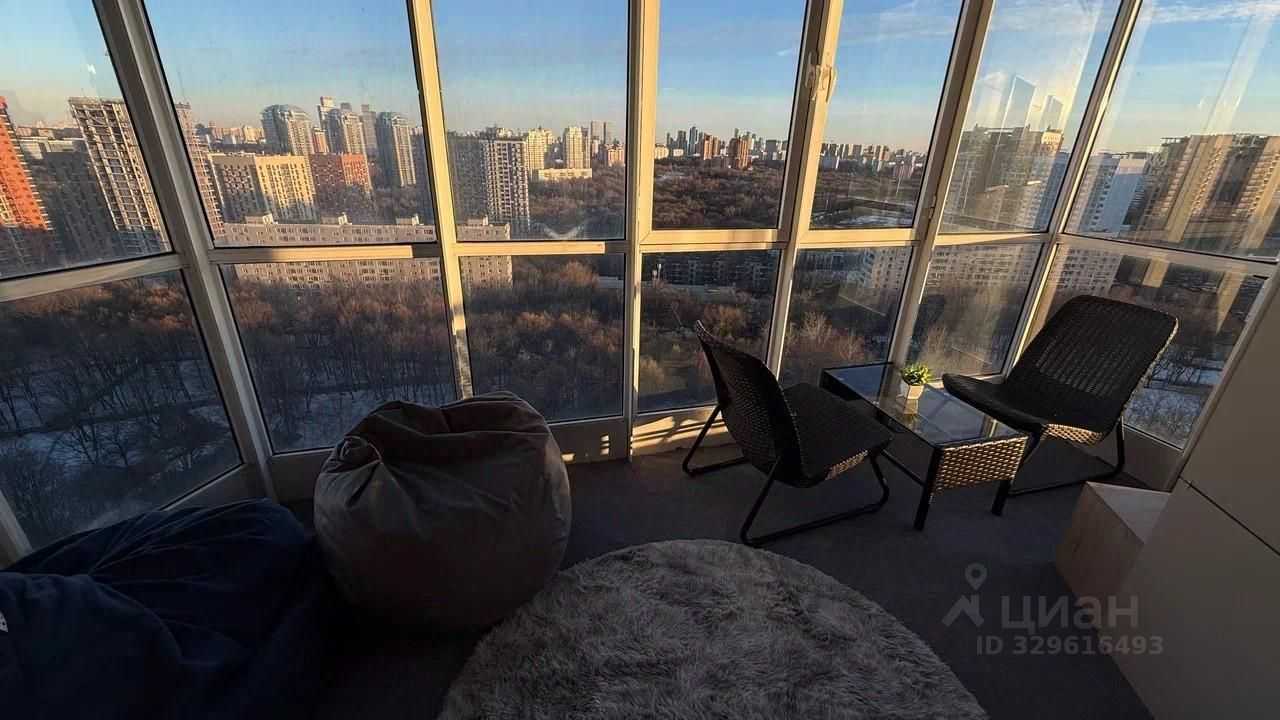 2-комнатная квартира, 55 м² — фотография 2