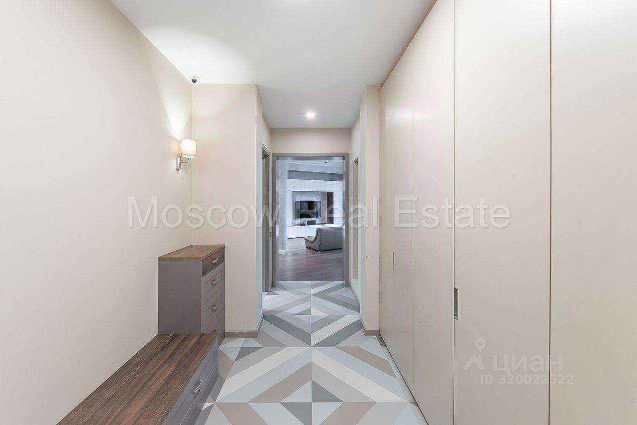 4-комнатная квартира, 166,5 м² — фотография 3
