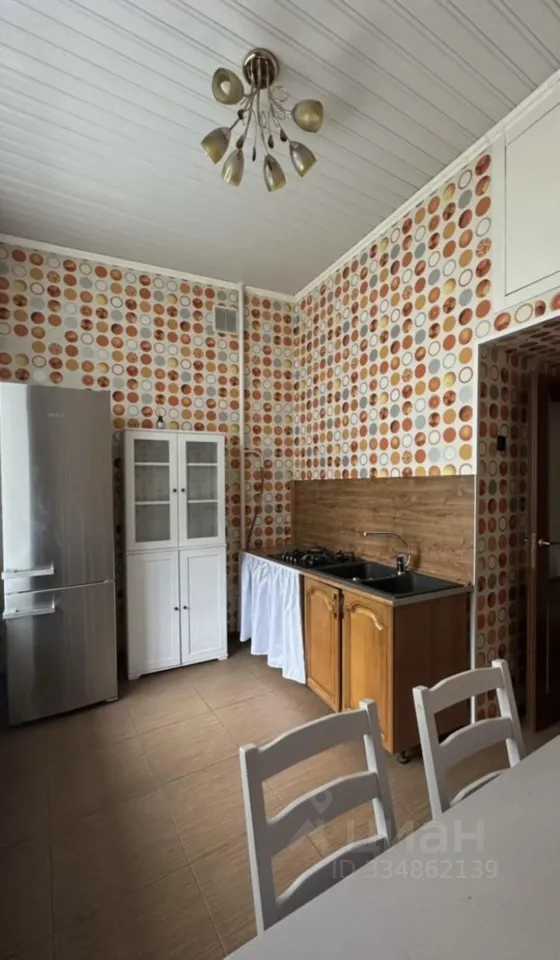 2-комнатная квартира, 63 м² — фотография 2