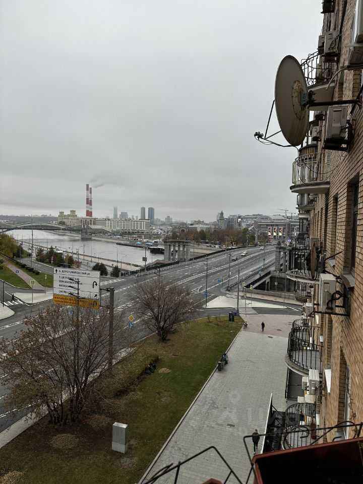 2-комнатная квартира, 52 м² — фотография 2