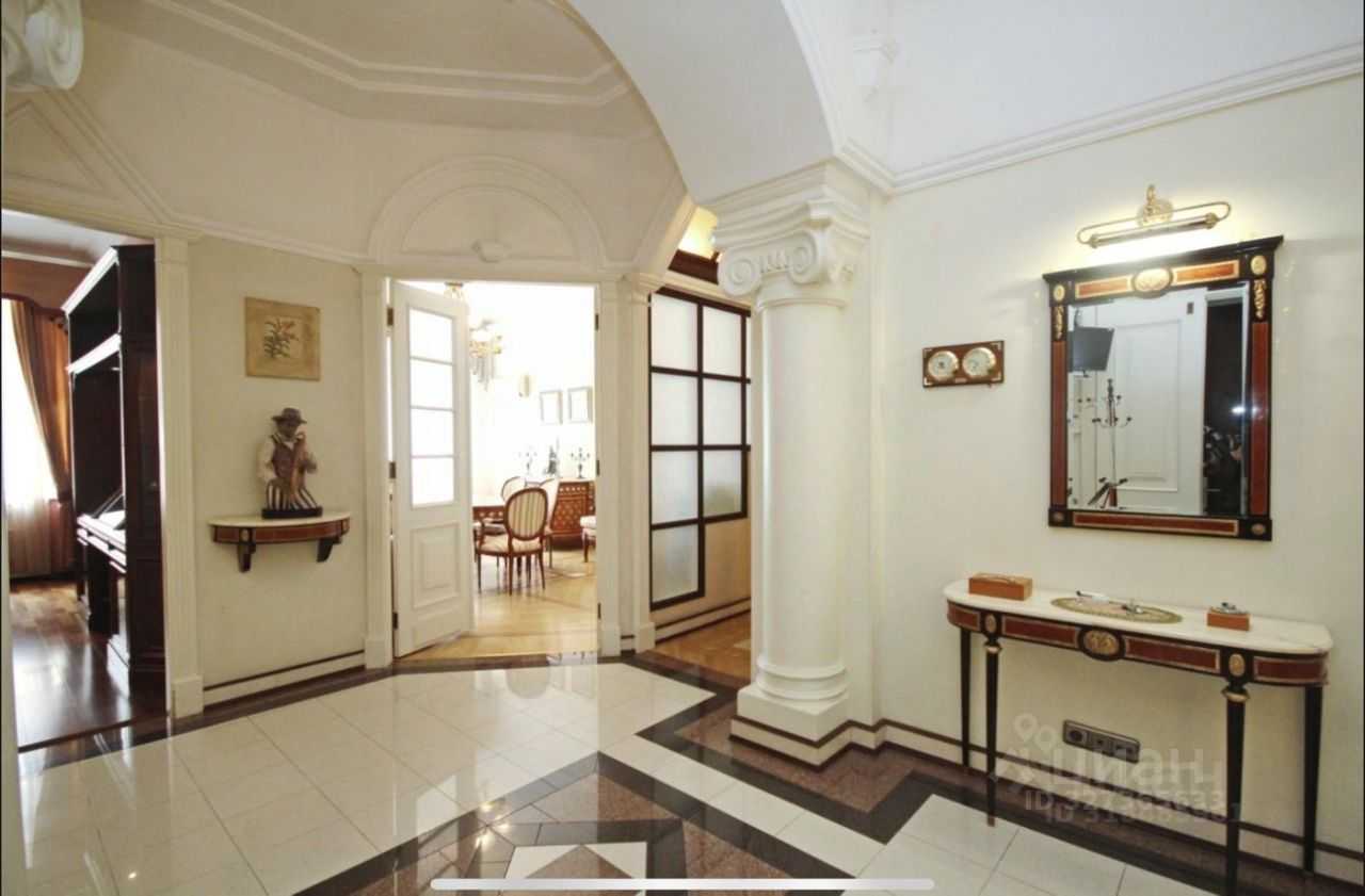 4-комнатная квартира, 136 м²
