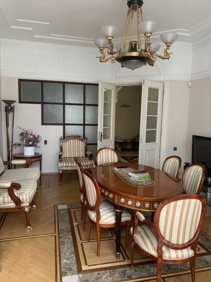 4-комнатная квартира, 136 м² — фотография 3