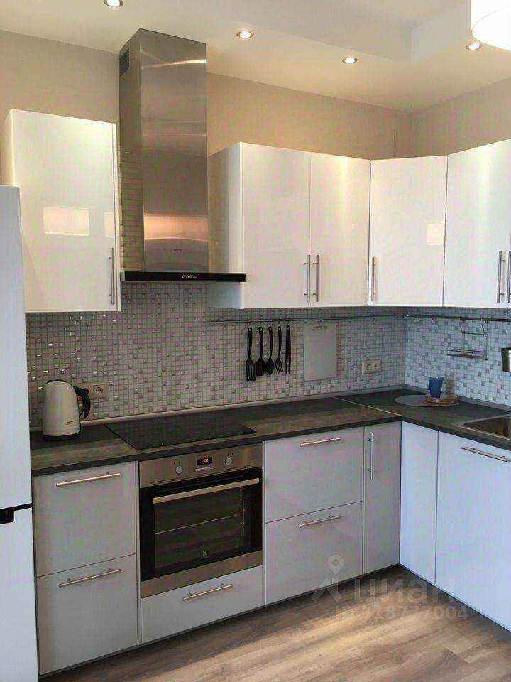 1-комнатная квартира, 50 м² — фотография 2
