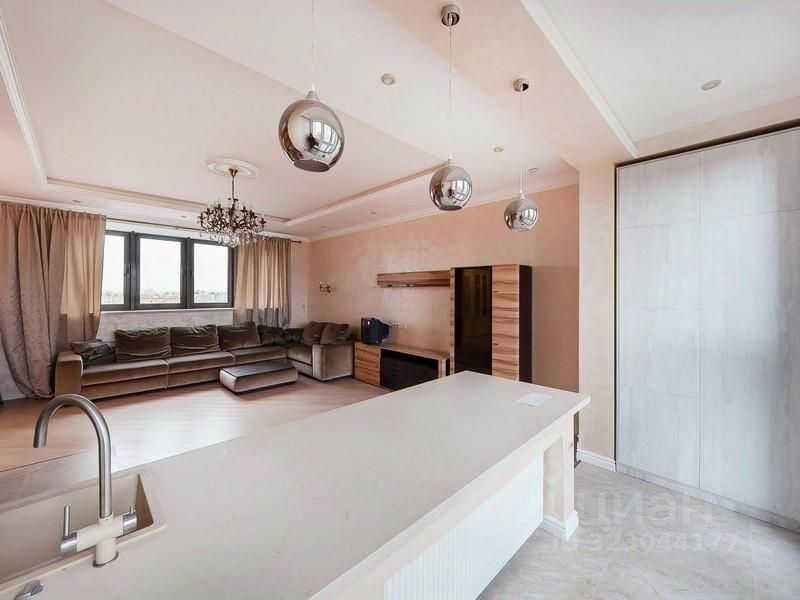 3-комнатная квартира, 90 м²
