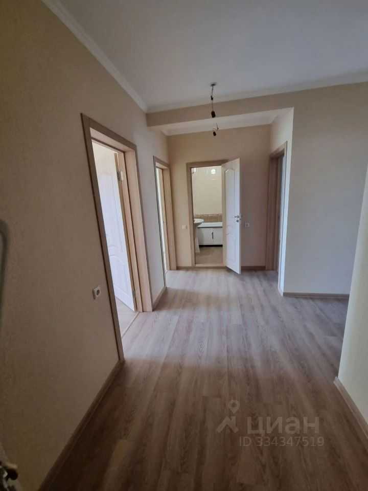 3-комнатная квартира, 76,9 м² — фотография 3