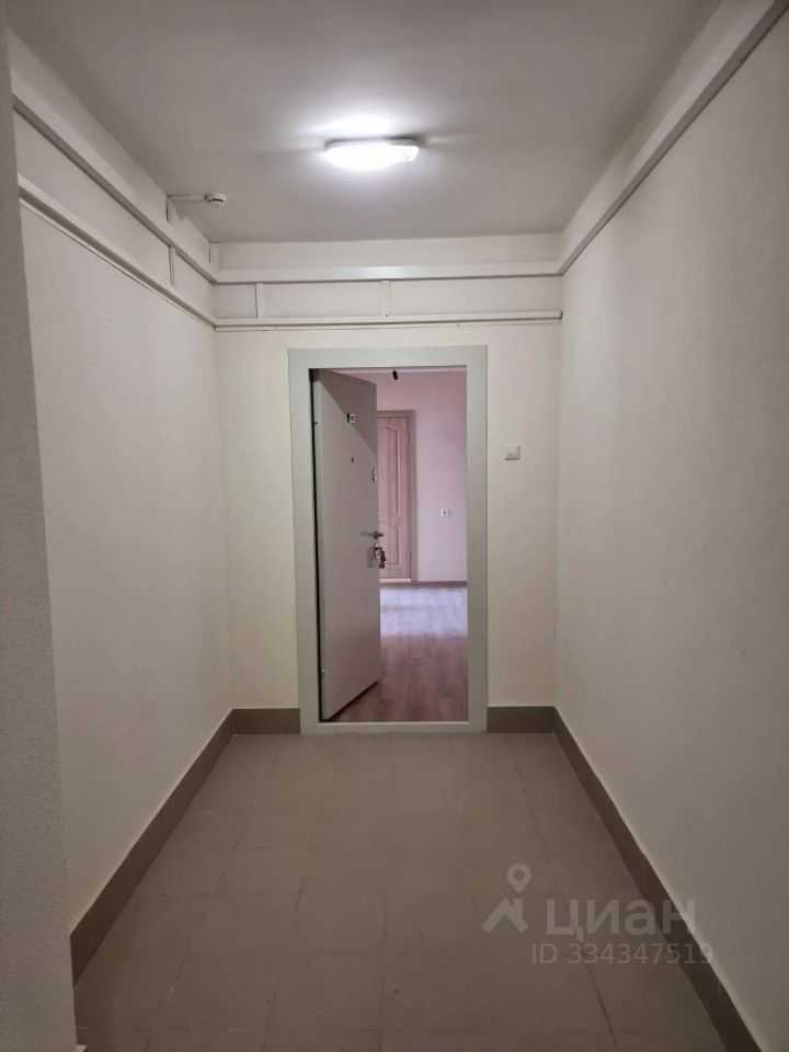 3-комнатная квартира, 76,9 м² — фотография 2