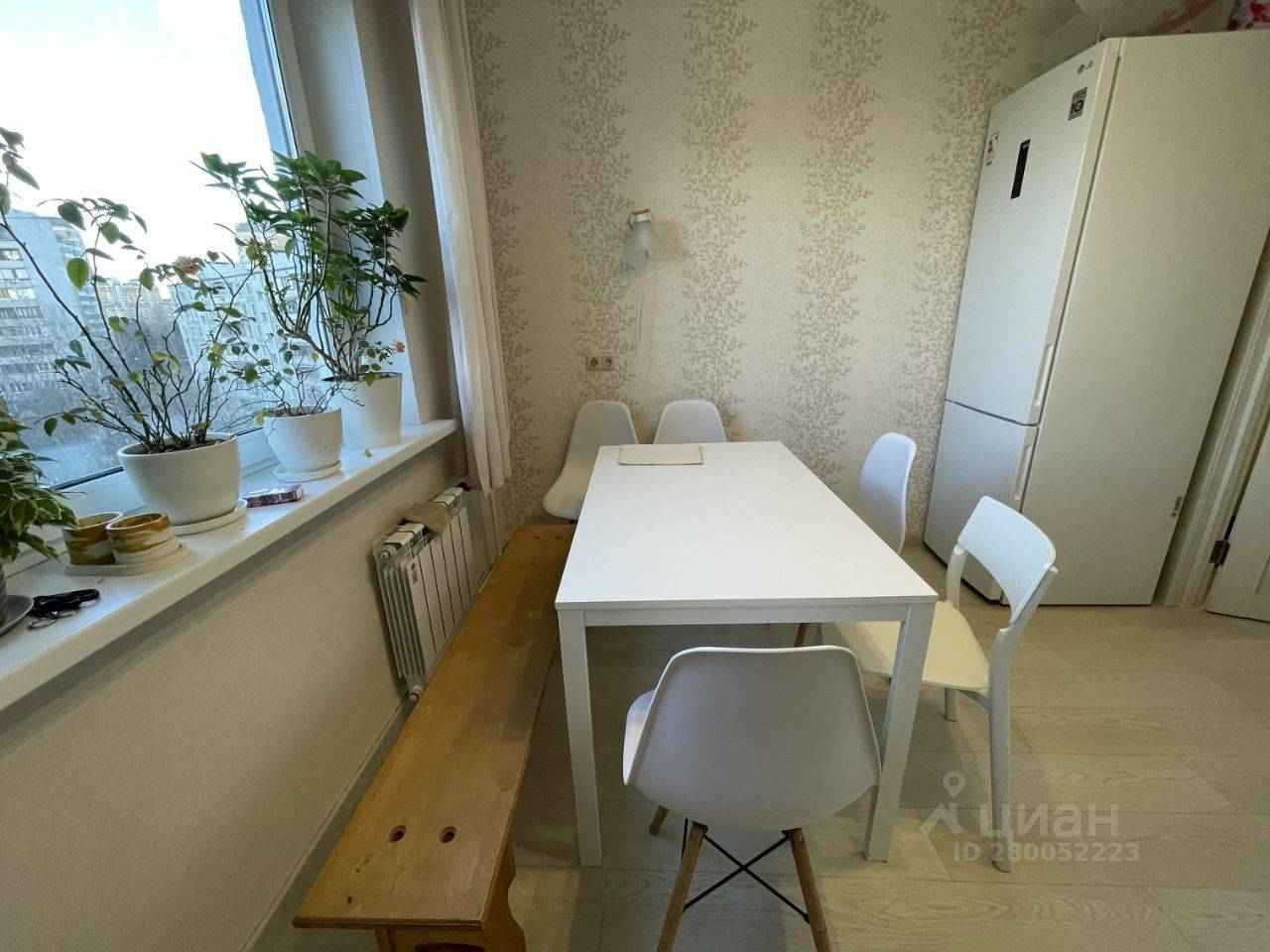 2-комнатная квартира, 60 м² — фотография 2