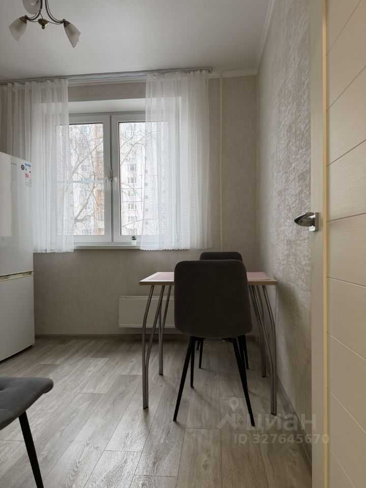 2-комнатная квартира, 56 м² — фотография 3