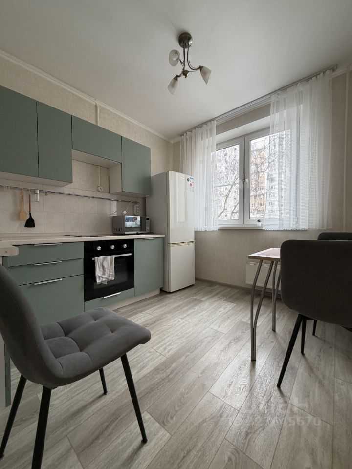 2-комнатная квартира, 56 м² — фотография 2