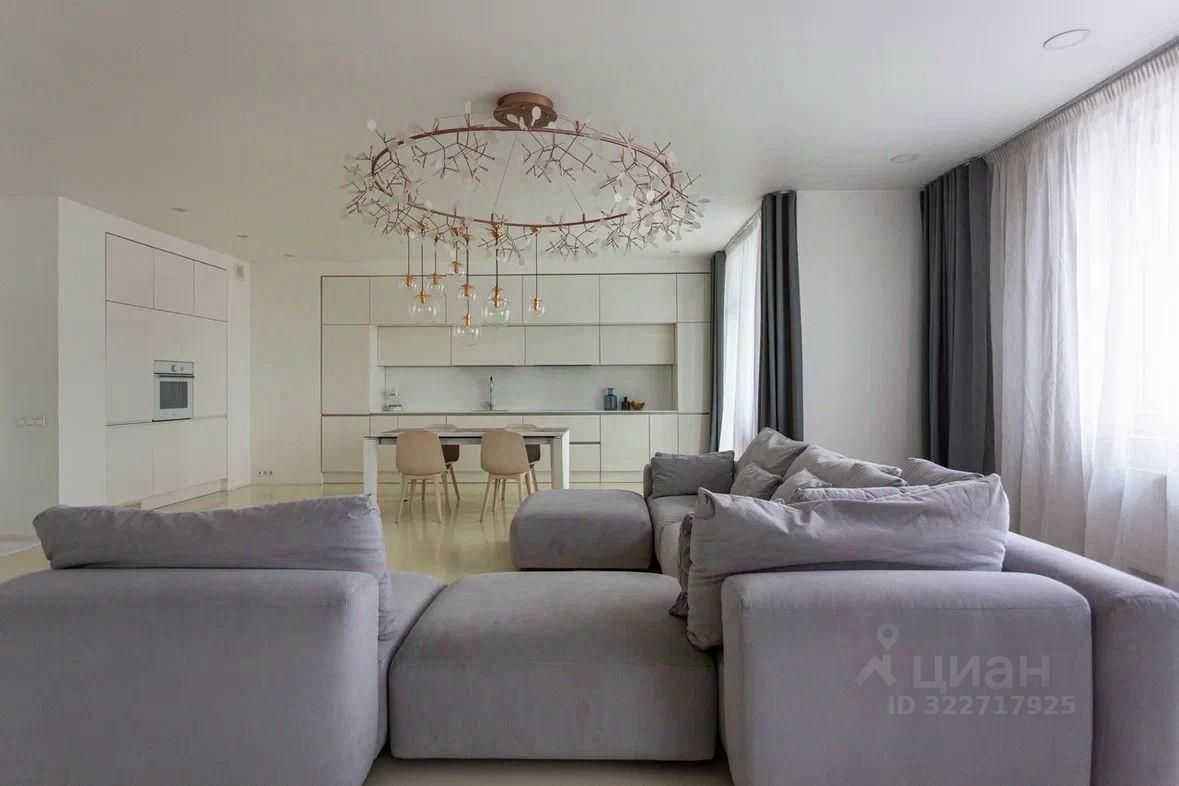 2-комнатная квартира, 90 м² — фотография 2