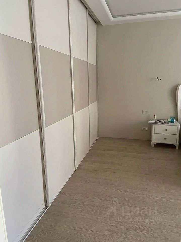 2-комнатная квартира, 65 м² — фотография 3
