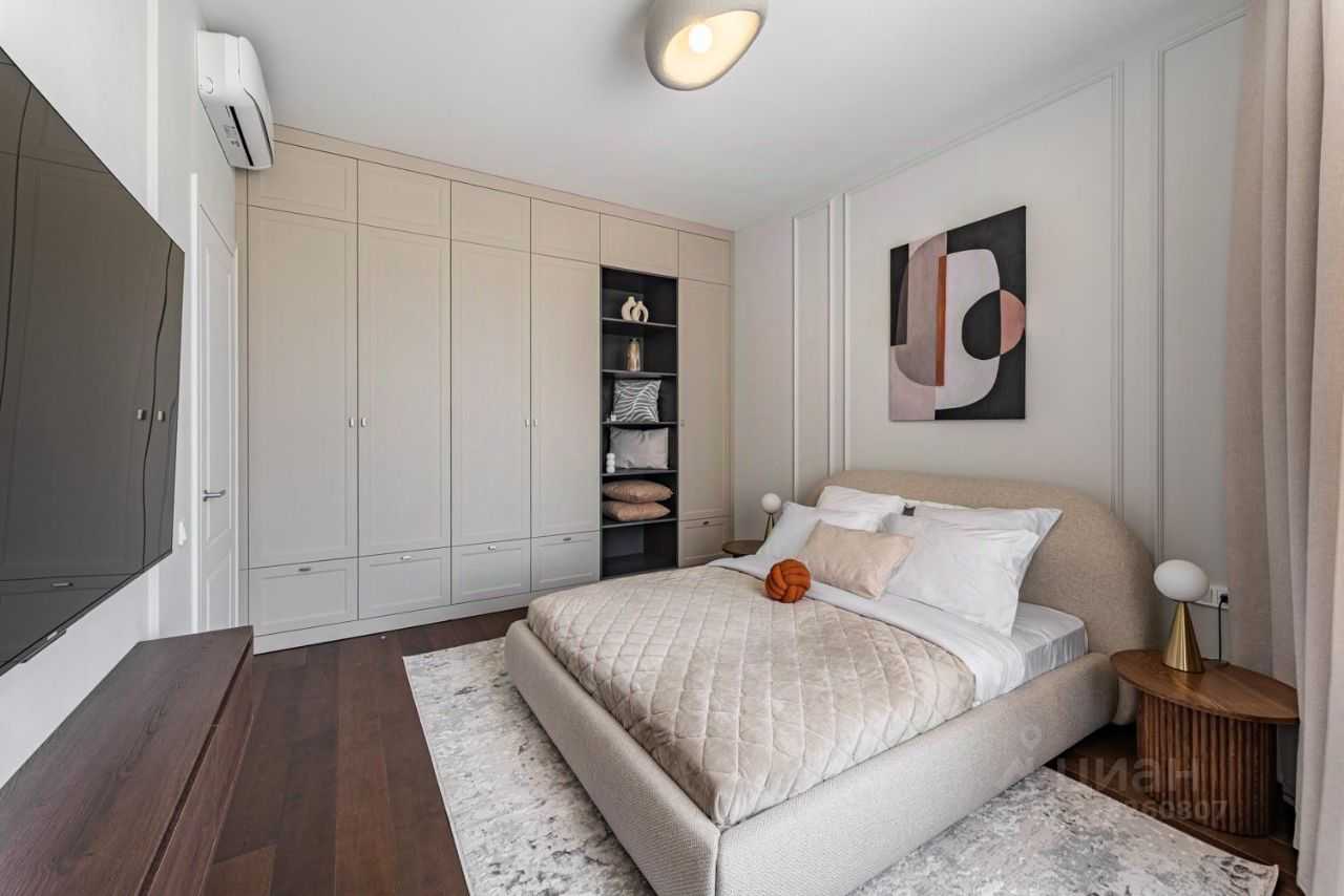 1-комнатная квартира, 50 м² — фотография 2