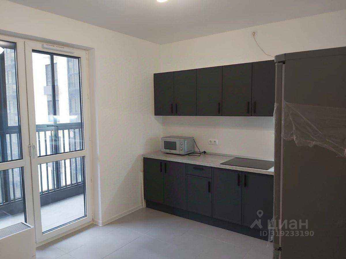 1-комнатная квартира, 42,3 м² — фотография 2