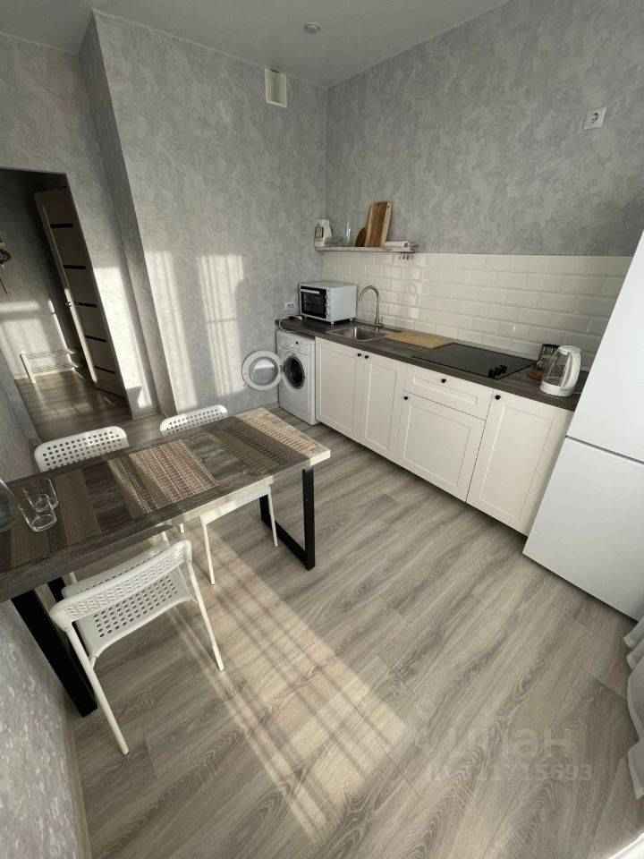 1-комнатная квартира, 37,3 м² — фотография 3