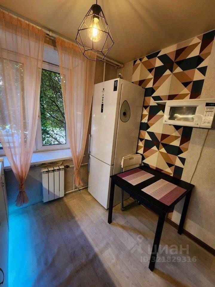 2-комнатная квартира, 38 м² — фотография 3