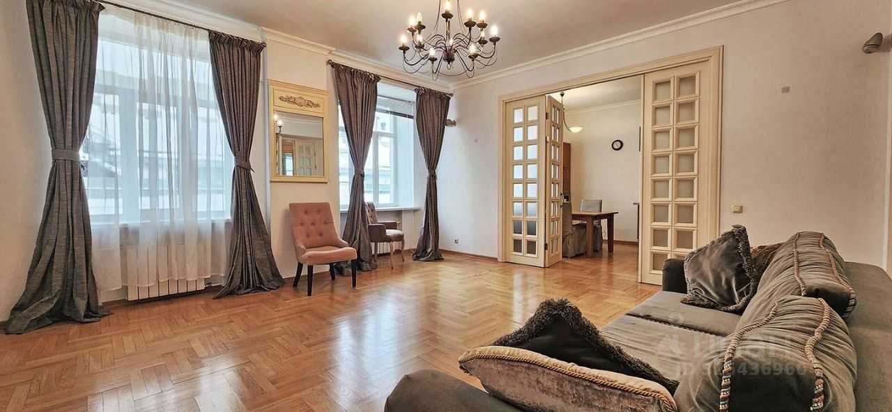 2-комнатная квартира, 100 м²