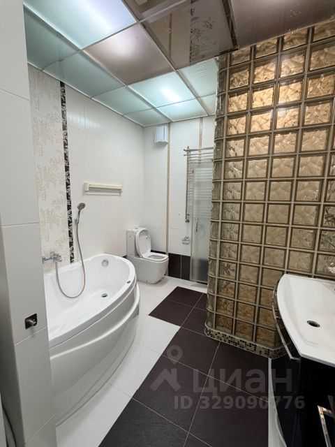 4-комнатная квартира, 120 м² — фотография 2