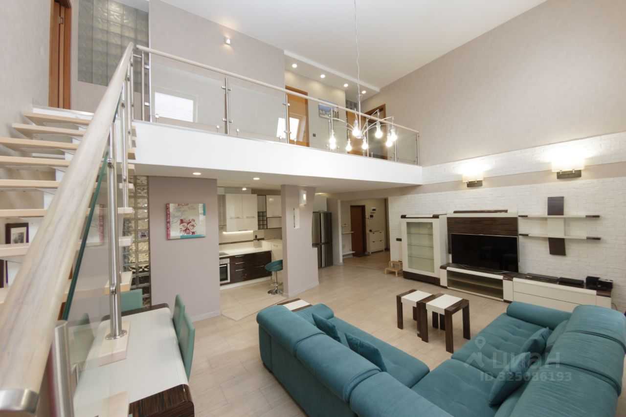 5-комнатная квартира, 285 м²