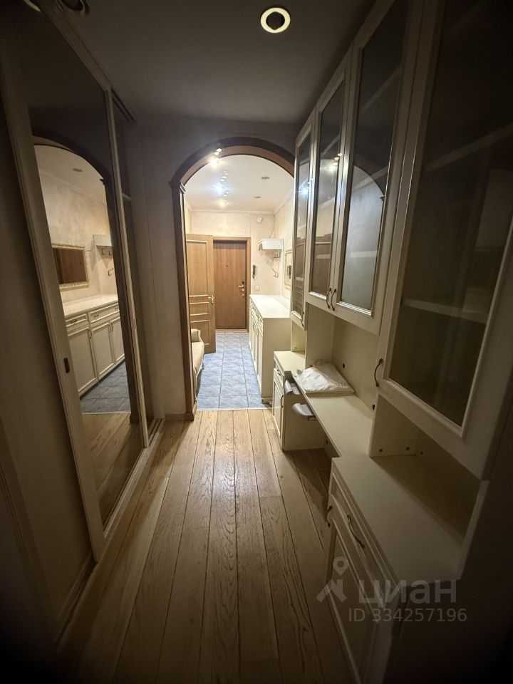 3-комнатная квартира, 103 м² — фотография 2