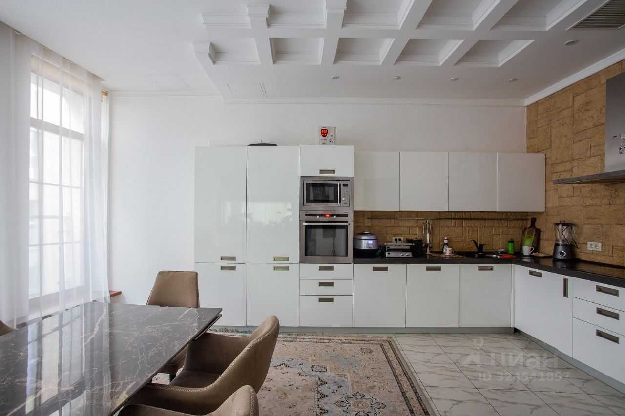 3-комнатная квартира, 164 м² — фотография 2