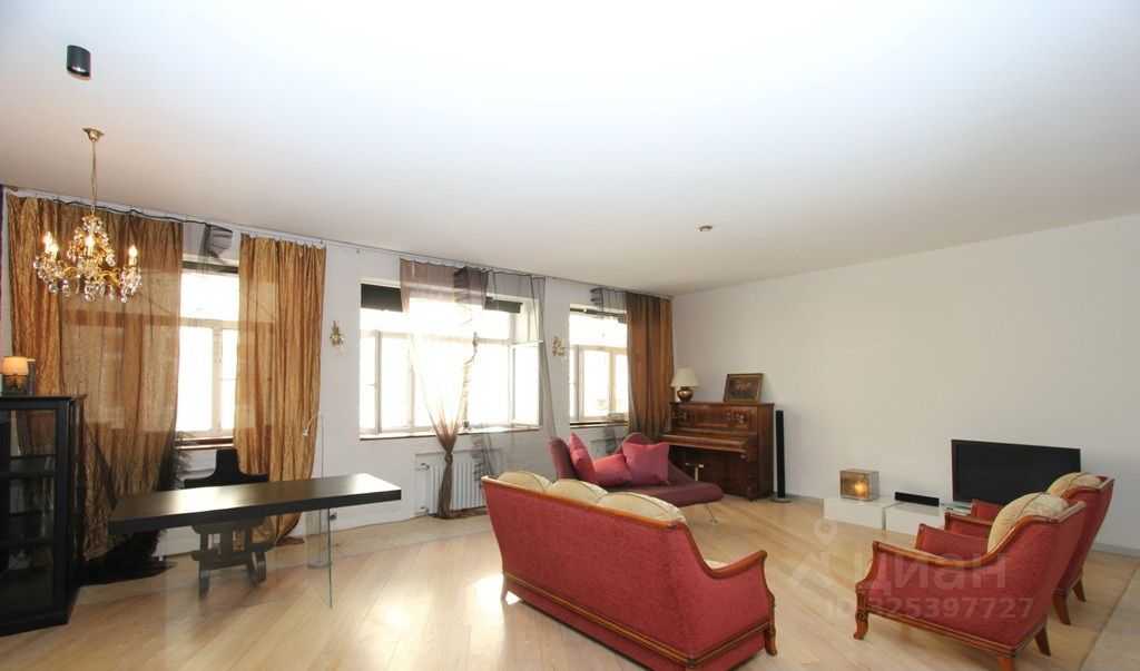 2-комнатная квартира, 120 м²
