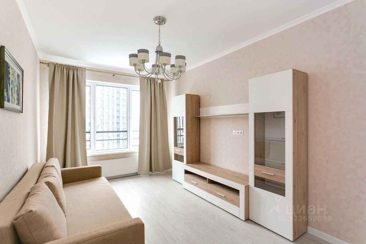 1-комнатная квартира, 42 м²