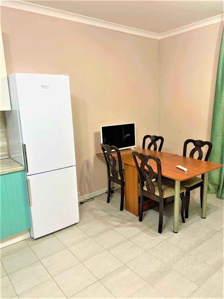3-комнатная квартира, 80 м² — фотография 3