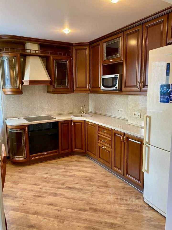 2-комнатная квартира, 56 м² — фотография 3