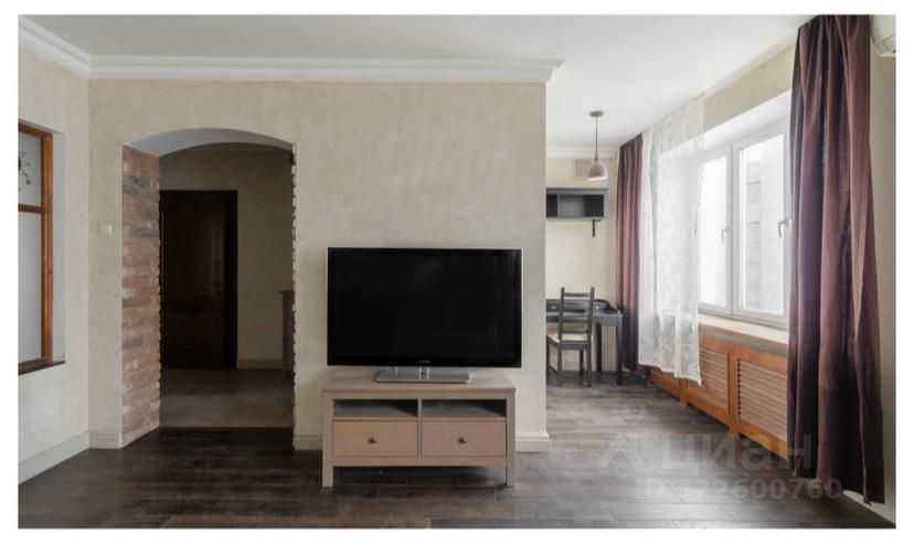 2-комнатная квартира, 70 м² — фотография 3
