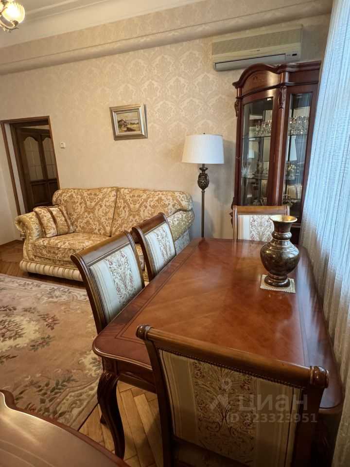 2-комнатная квартира, 54 м² — фотография 2