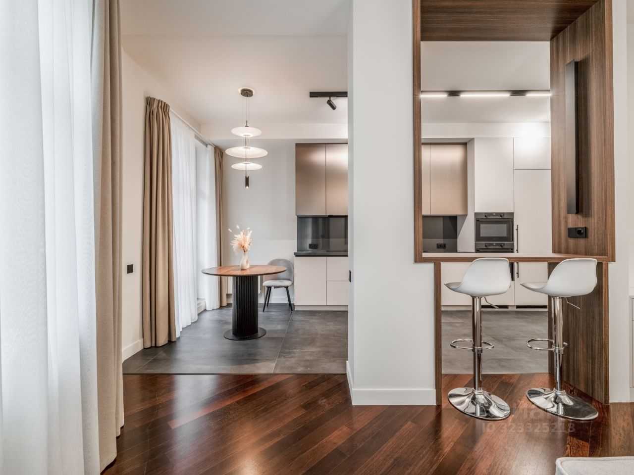2-комнатная квартира, 100 м²