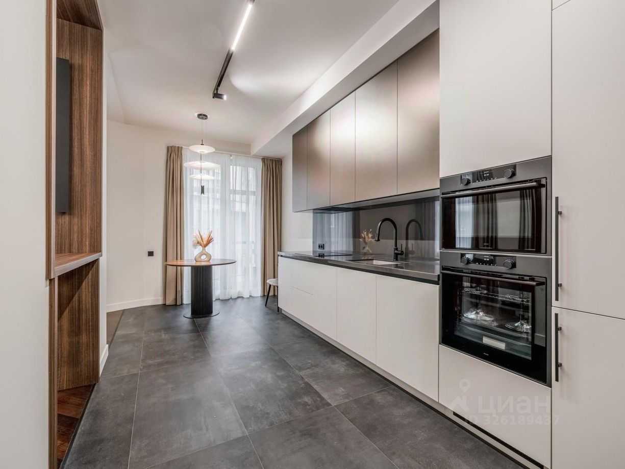 2-комнатная квартира, 95 м² — фотография 2