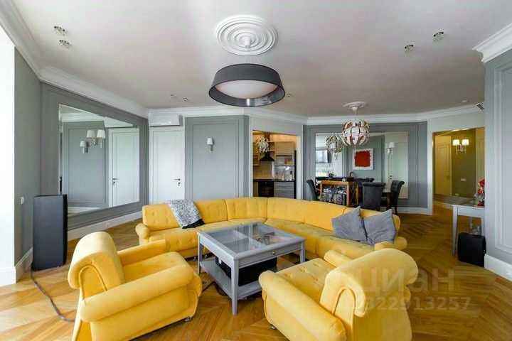 4-комнатная квартира, 151 м²