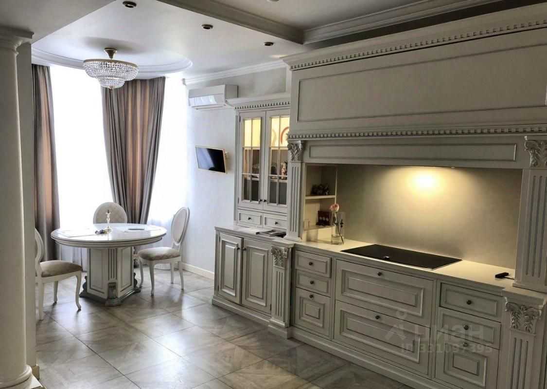 3-комнатная квартира, 165 м²