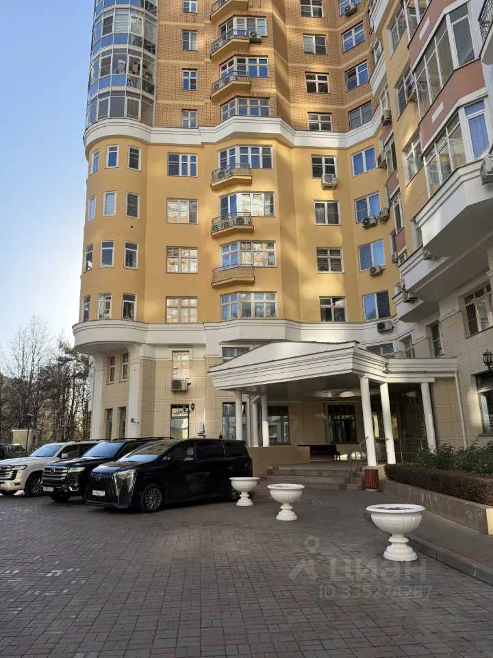 5-комнатная квартира, 213 м² — фотография 2