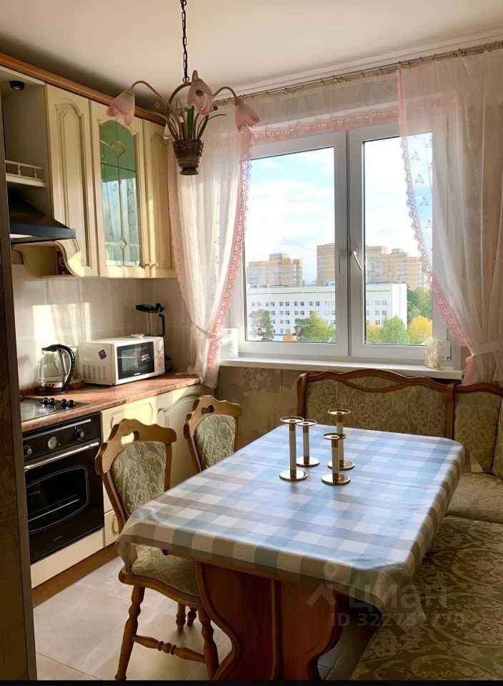 2-комнатная квартира, 53 м² — фотография 2