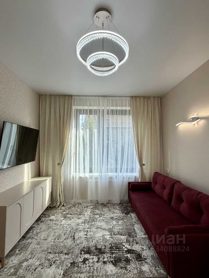 1-комнатная квартира, 42 м² — фотография 3