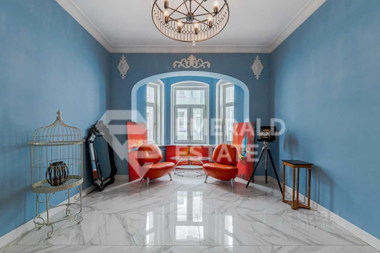 4-комнатная квартира, 143 м² — фотография 2